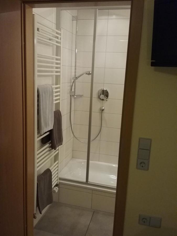 Gaestezimmer , Pension Wauri Waldenbuch Exterior foto